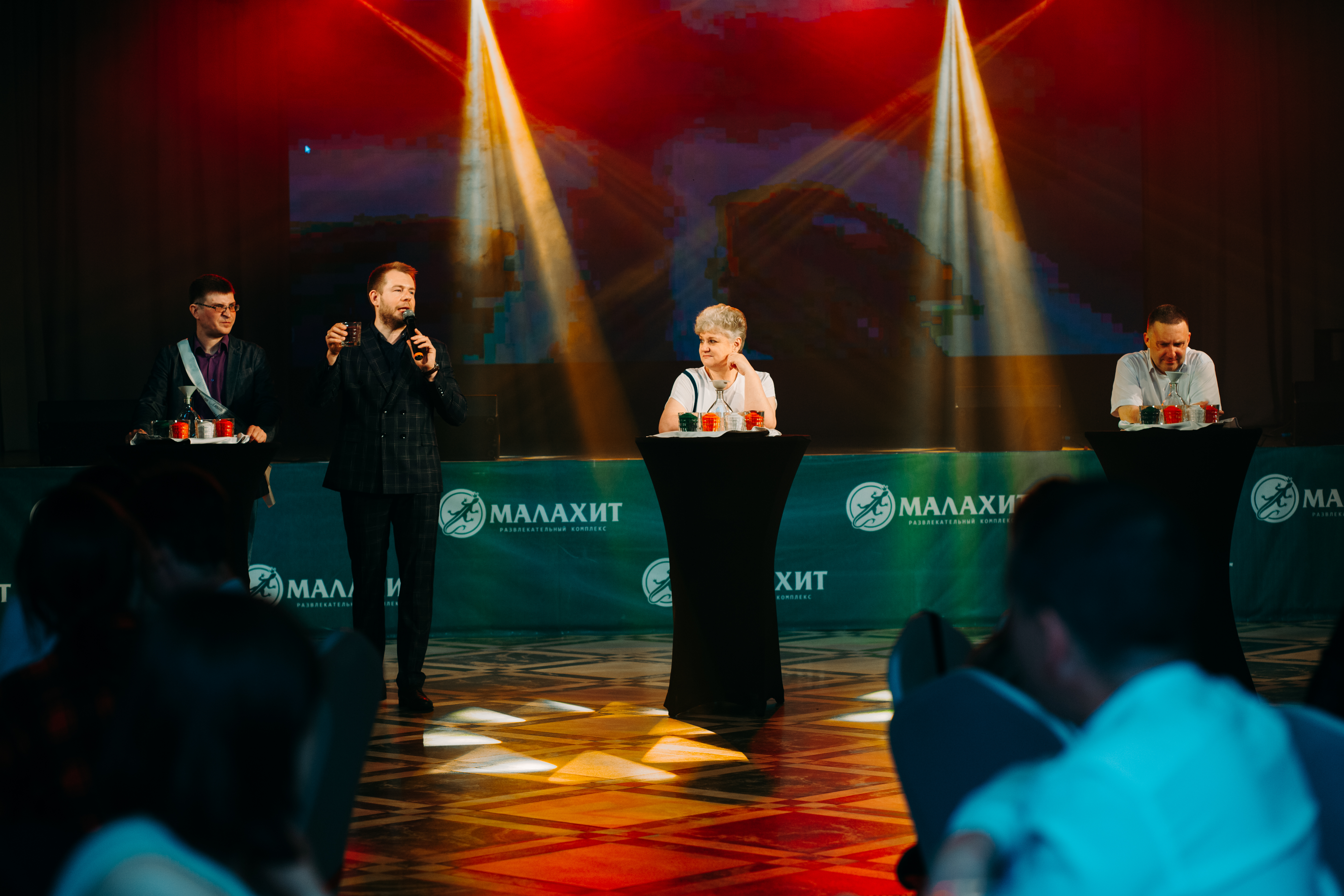 Университетский выпускной